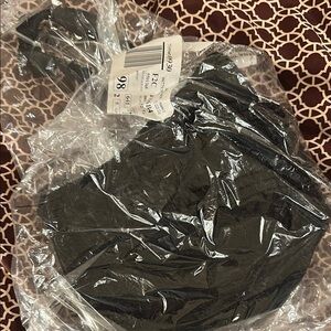 Wacoal Black bra. Never worn, still in original packaging.